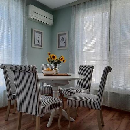 Soulful Apartments - Horizon Varna Buitenkant foto