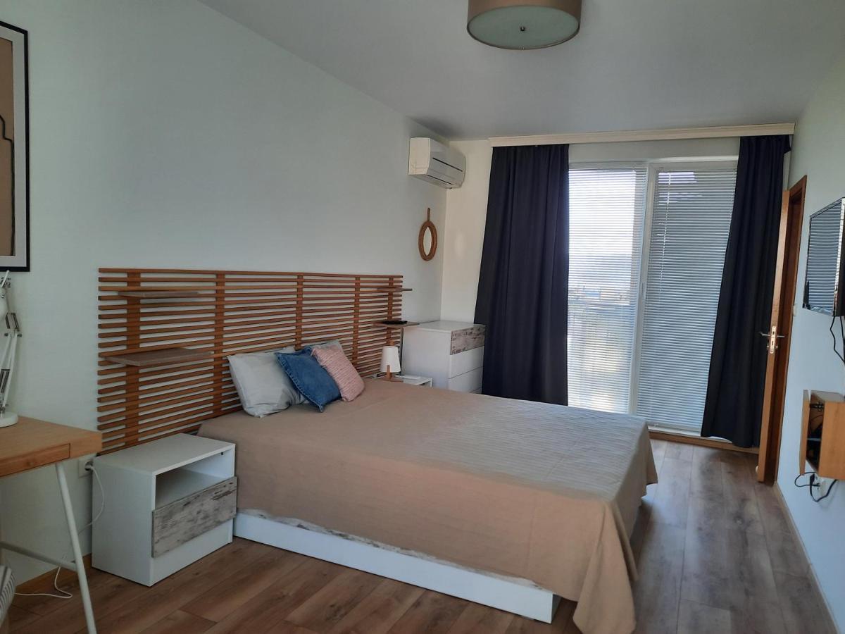 Soulful Apartments - Horizon Varna Buitenkant foto